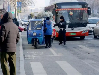 气温-20℃，电动公交车全部“趴窝”公交公司借燃油车“救场”